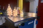 Bauanleitung für ein 3-teiliges LED-Christbaum-Set